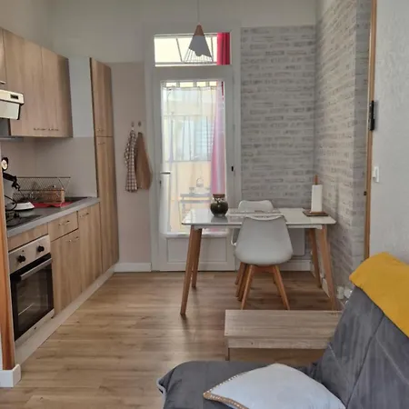 Gabriel Apartment